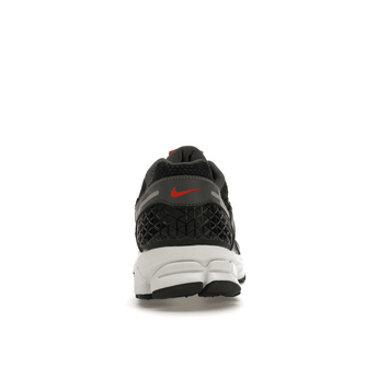 Nike Zoom Vomero 5 Black Picante Red - Sneakerzone