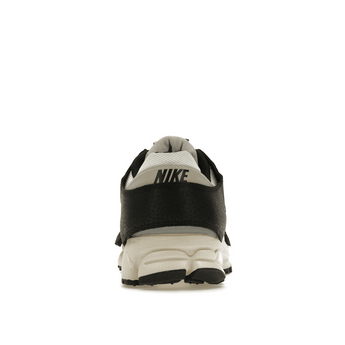 Nike Zoom Vomero 5 Timeless Panda Dunk - Sneakerzone