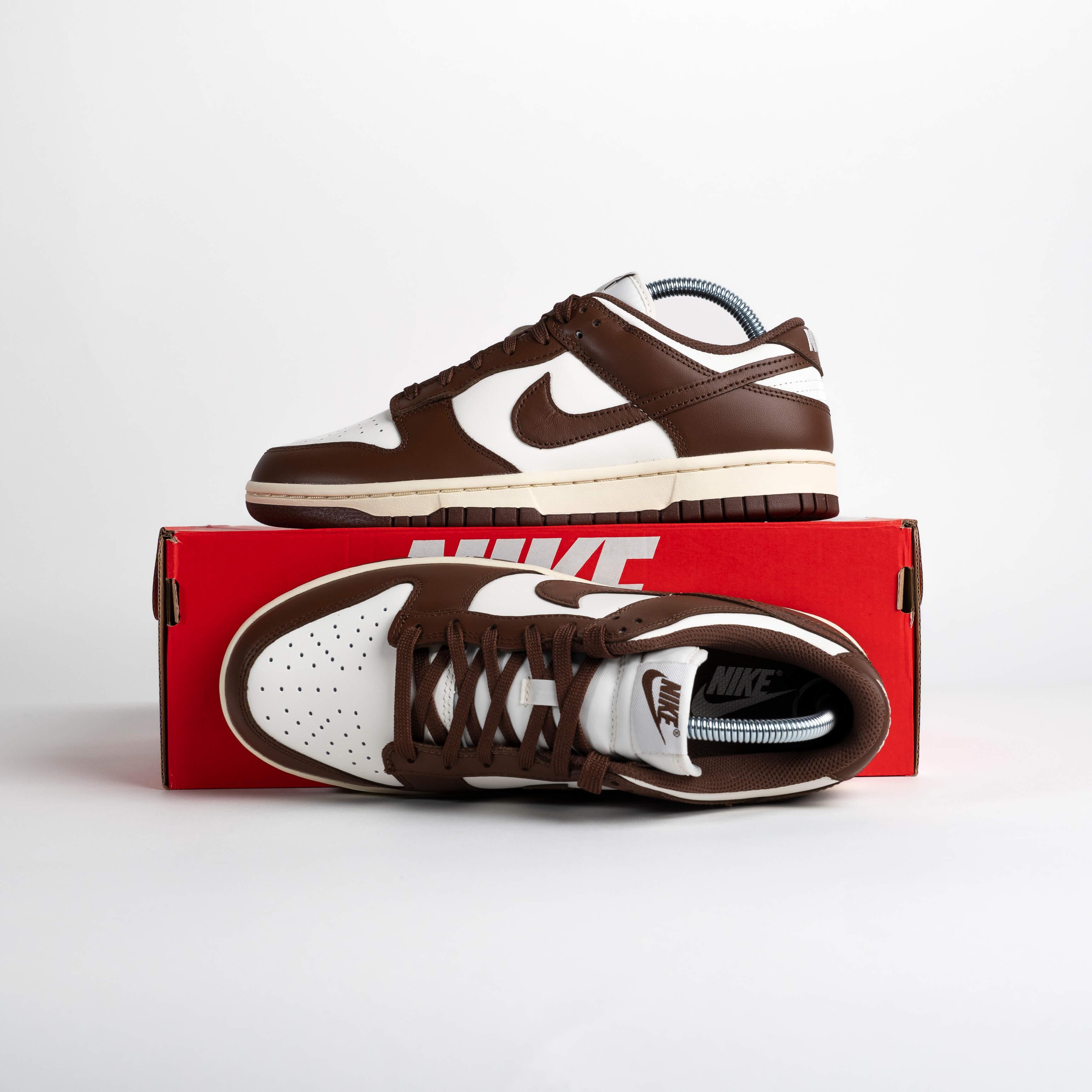 Plastik Skotræ - Sneakerzone