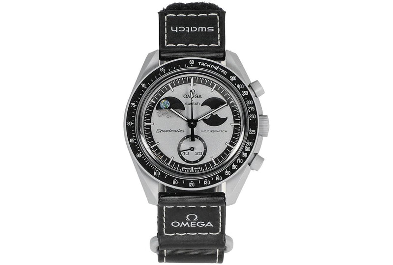 Swatch x Omega Bioceramic Mission To Earthphase SO33M700 product image
