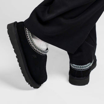 UGG Tasman Slipper Black - Sneakerzone