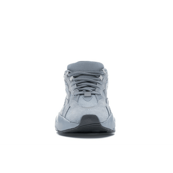 Yeezy Boost 700 V2 Hospital Blue - Sneakerzone